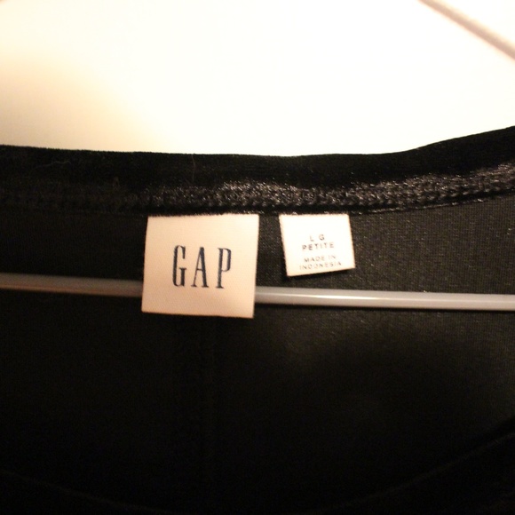 Black Velvet Top - Picture 6 of 6